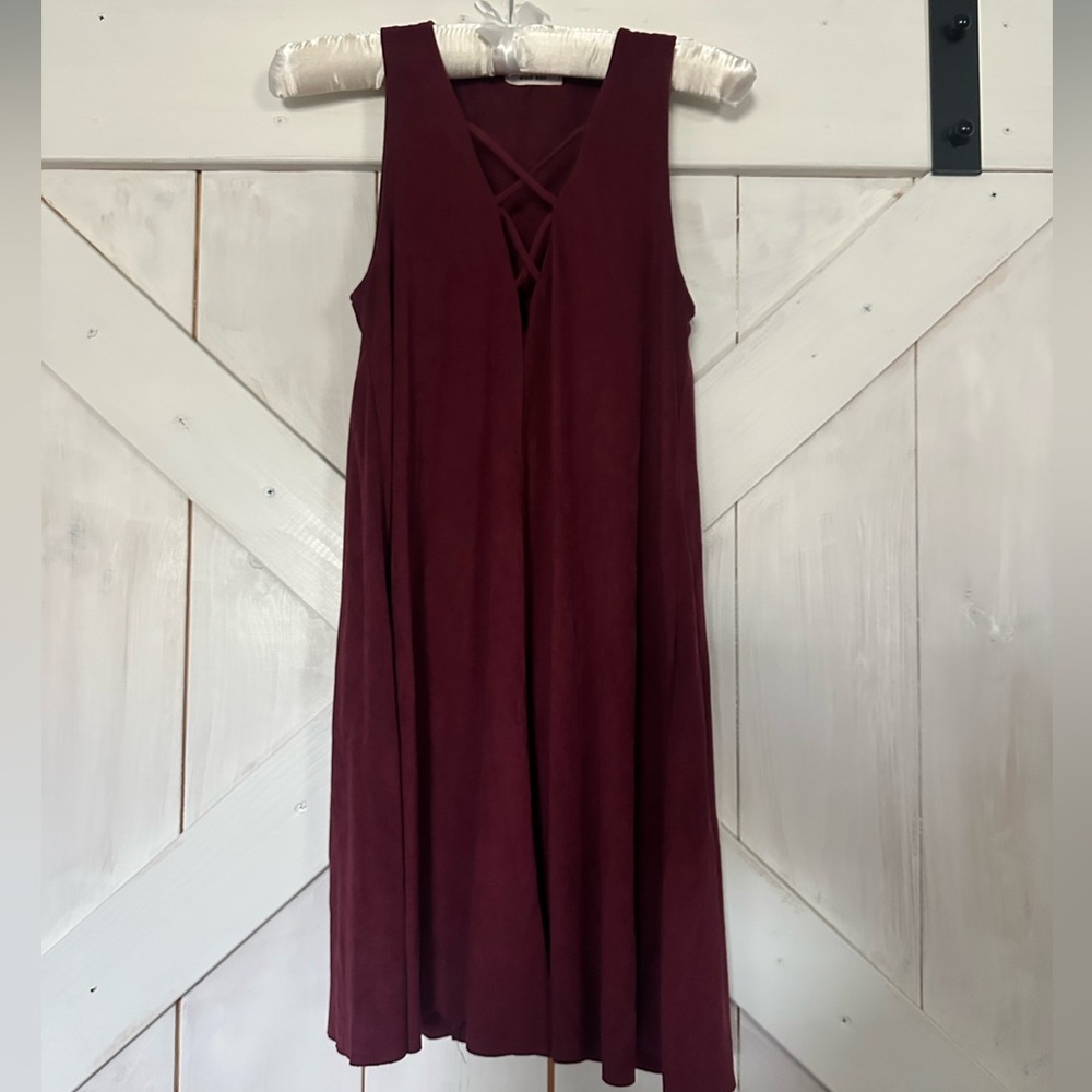Mod Ref Burgundy Backless Dress